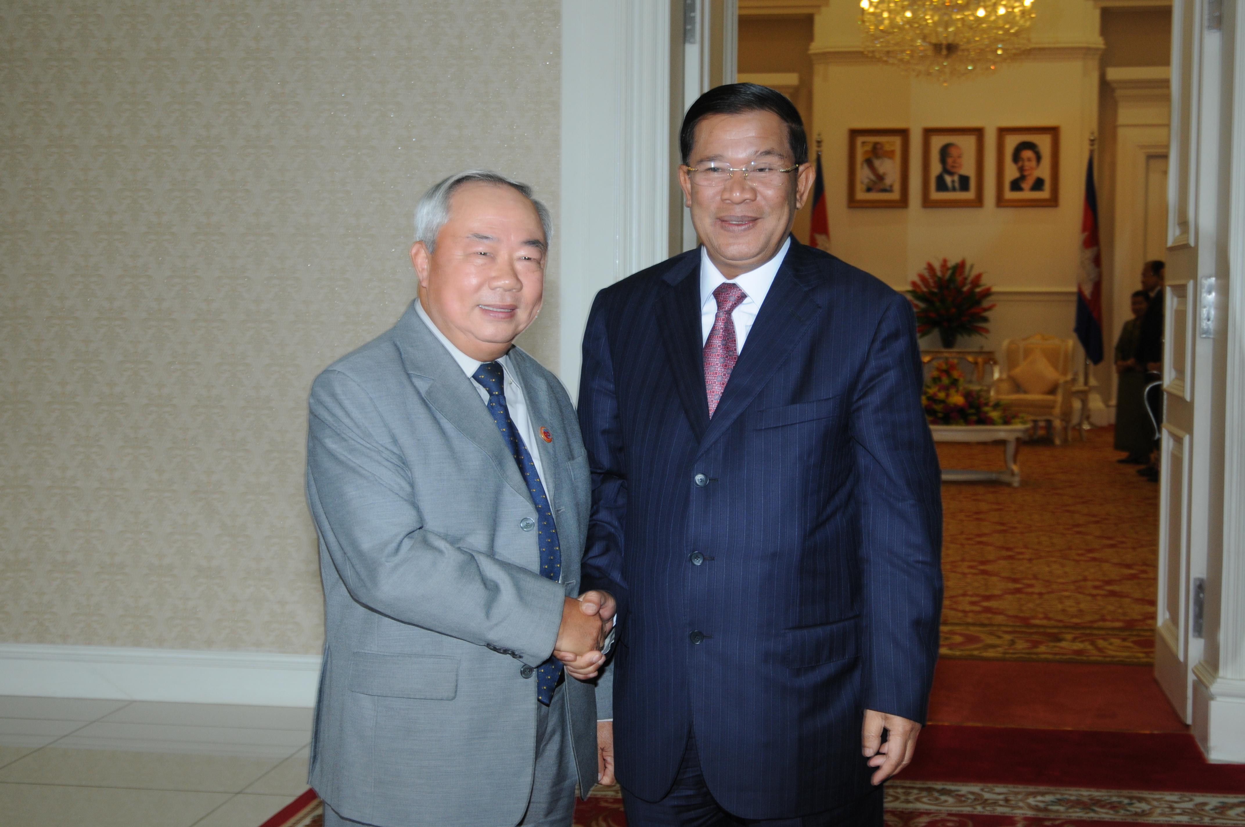 Kỳ 4: “Huy hoàng Angkor”